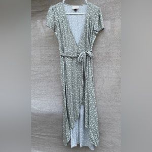Universal Thread Maxi Wrap Dress, Sage Green, Size XS